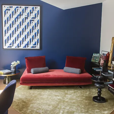 Cardinal Centre Hotell