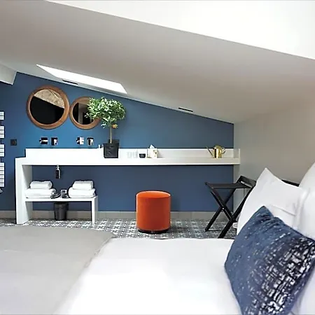 Cardinal Centre Hotel 3*
