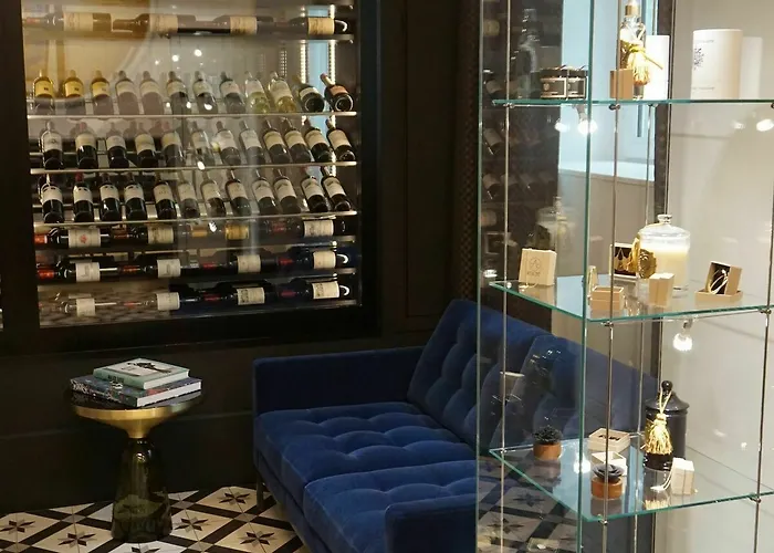 ホテル Cardinal Centre ボルドー