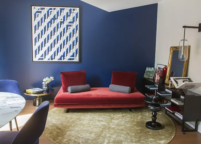 Cardinal Centre 호텔